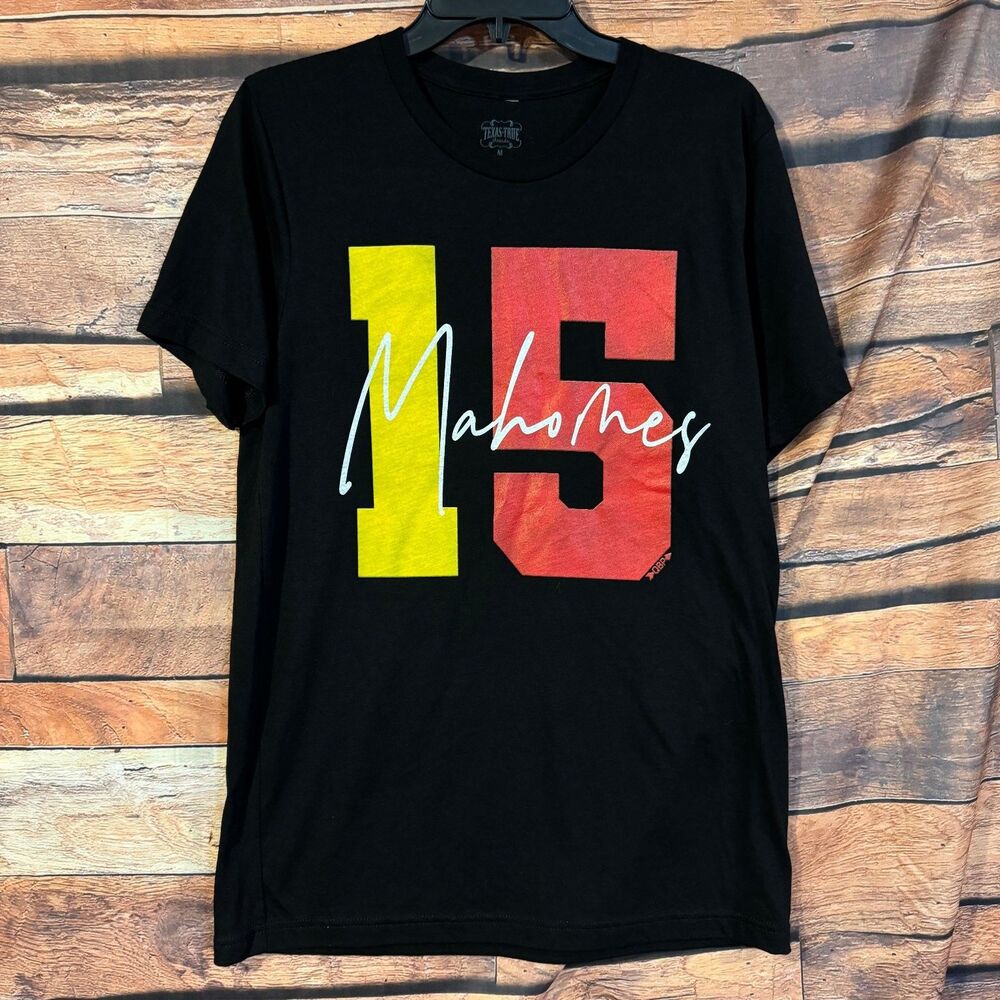 Texas True Threads Men's Black Mahomes 15 Graphic T-Shirt M Polyester Blend